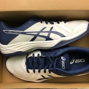NWT ASICS Volleyball Shoes